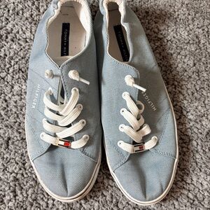 Tommy Hilfiger Light Blue Canvas Sneakers Womens 8.5 Lace Up Casual Preppy